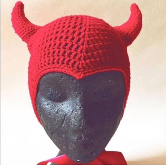 Beelzebub Bonnet - Picture 1 of 2